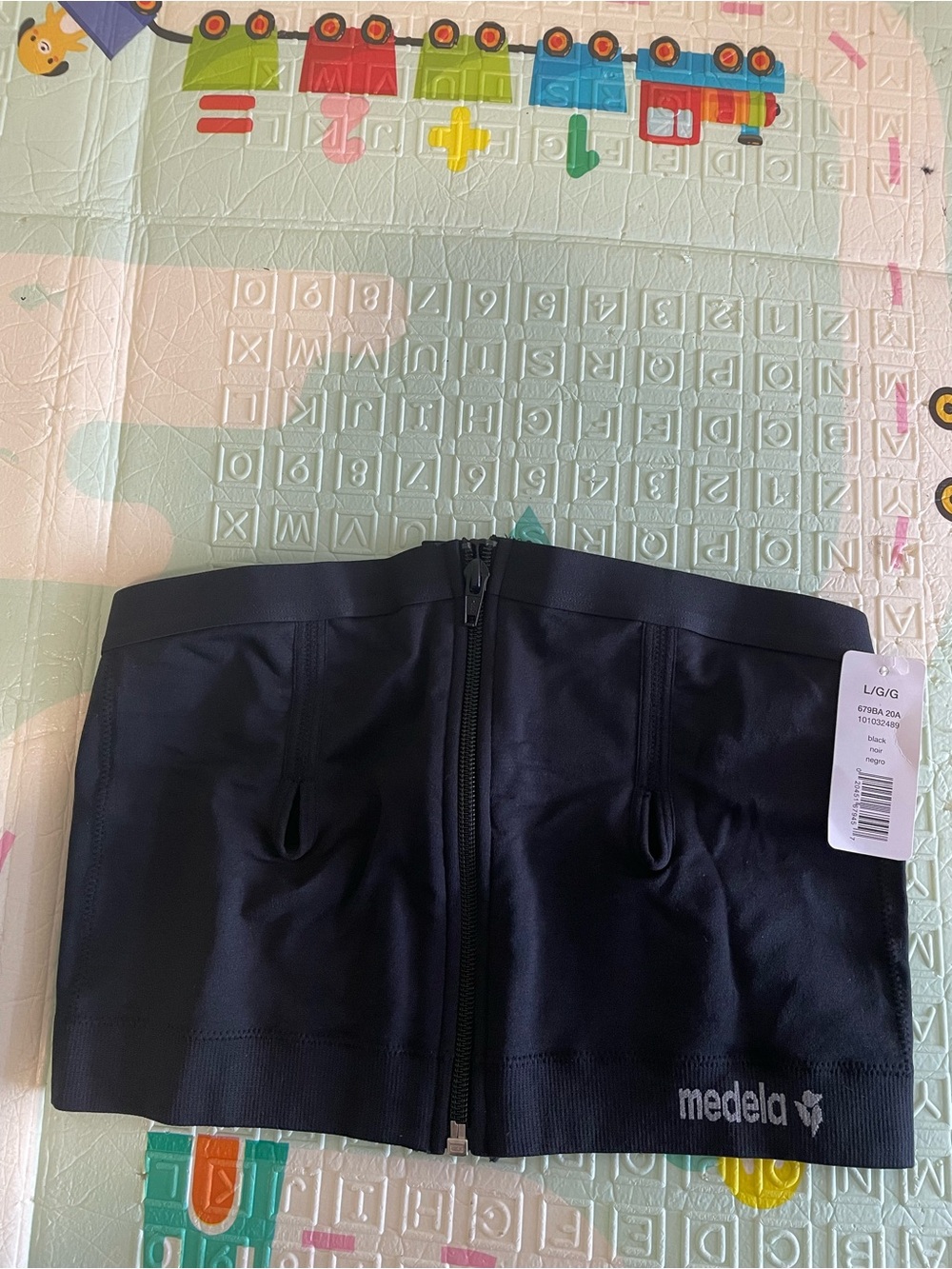 Medela Bustier Hands-Free Pumping